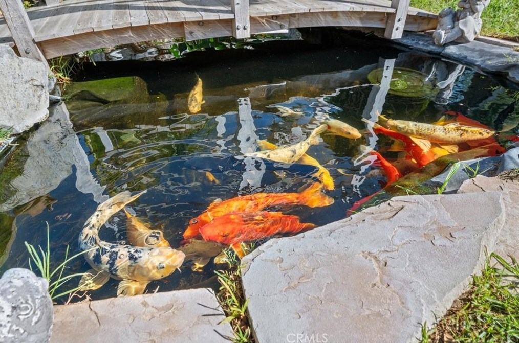 11611 Homewood Pl, Fontana CA  92337-0669 exterior