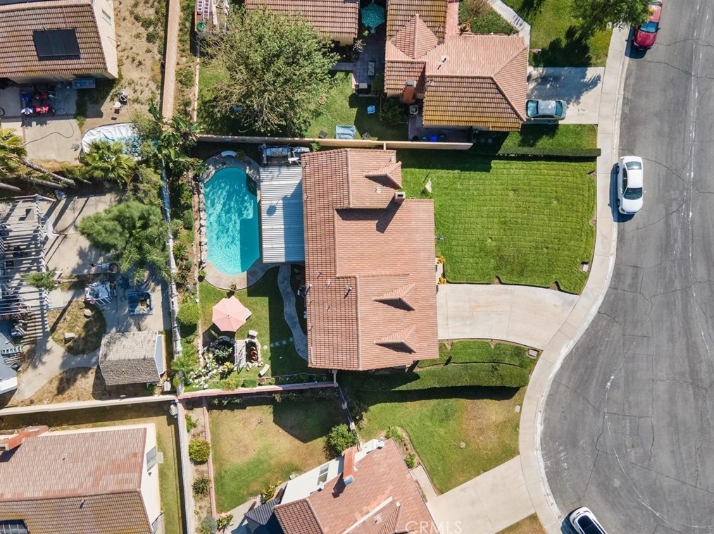 11611 Homewood Pl, Fontana CA  92337-0669 exterior