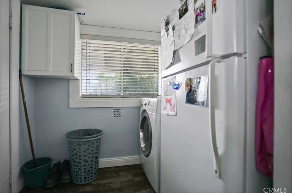 660 Laurel St, Colton CA  92324-2422 exterior