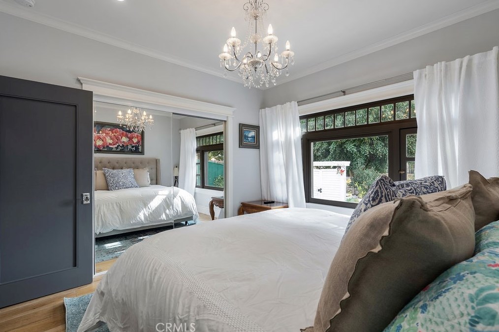 6077 Selma Ave, Los Angeles CA  90028-6414 exterior