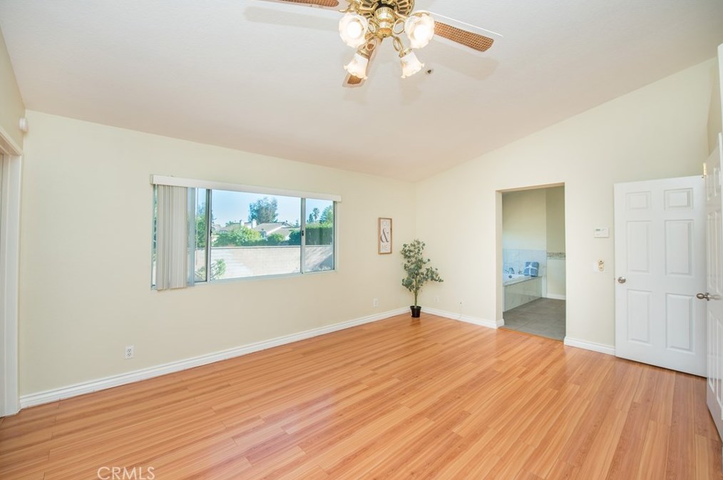 7927 Tapia St, Fontana CA  92336-3816 exterior