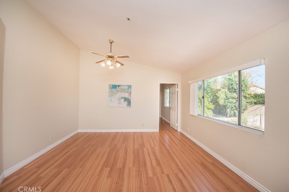 7927 Tapia St, Fontana CA  92336-3816 exterior