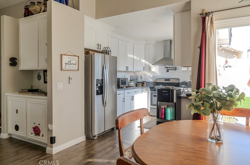 7783 Celeste Ave, Fontana CA  92336-2478 exterior