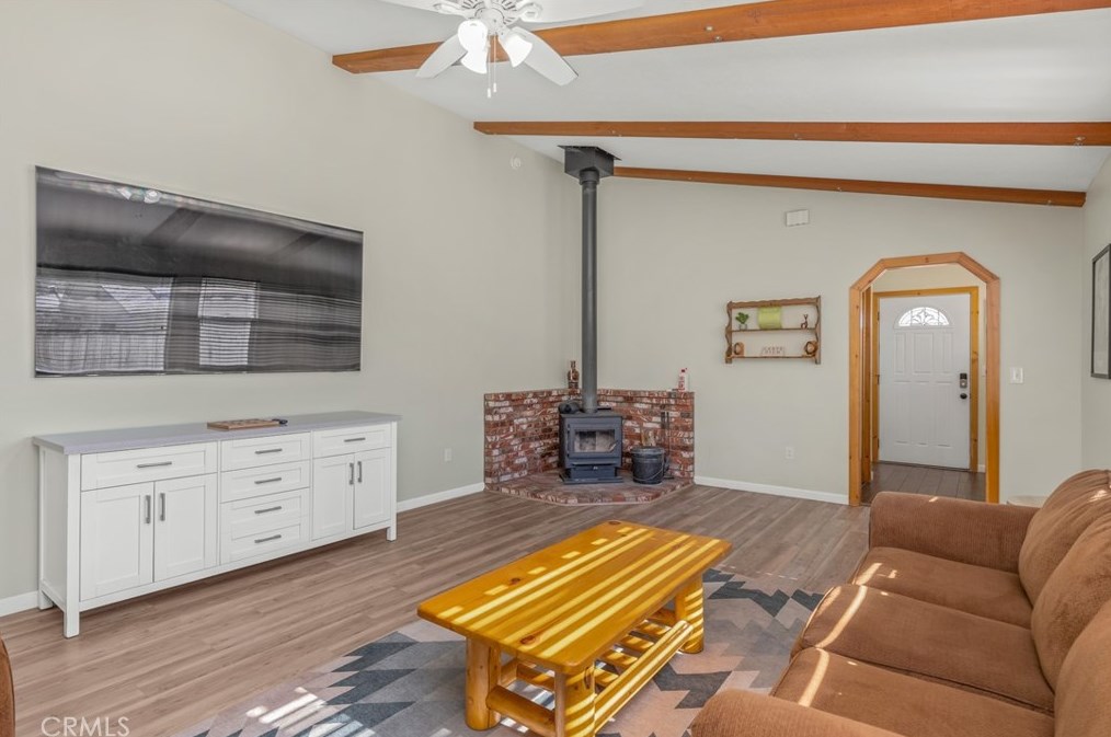 901 Myrtle Ave, Big Bear City CA  92314-9790 exterior