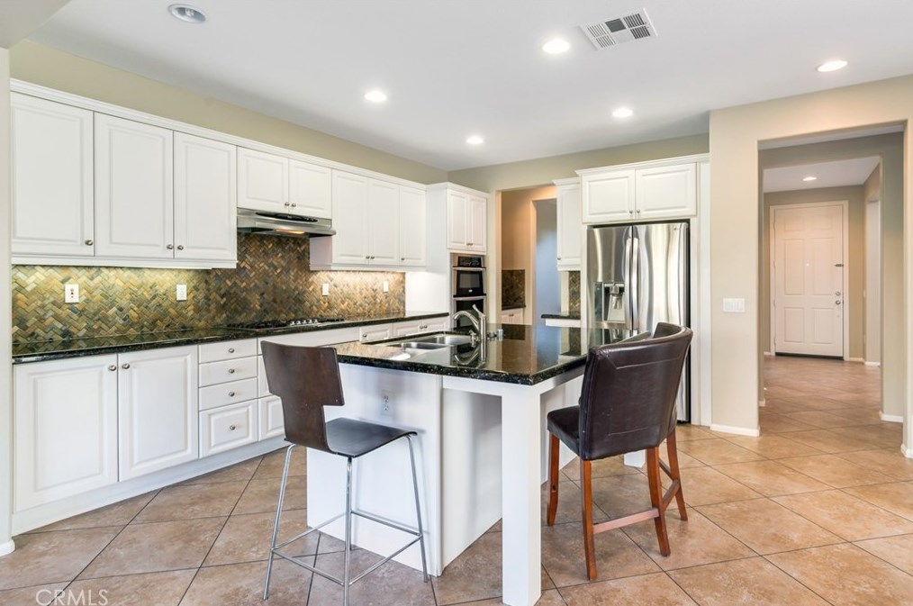 535 Meda Ave, Glendora CA  91741-2444 exterior