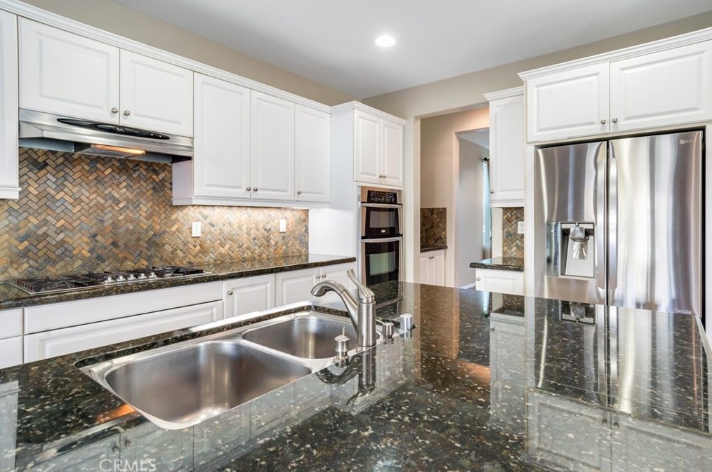 535 Meda Ave, Glendora CA  91741-2444 exterior