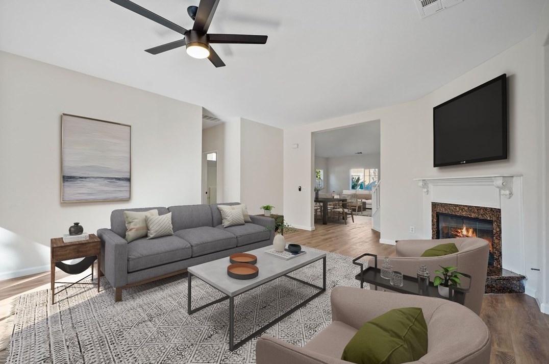 745 Conlon Dr, Hemet CA  92545-1513 exterior