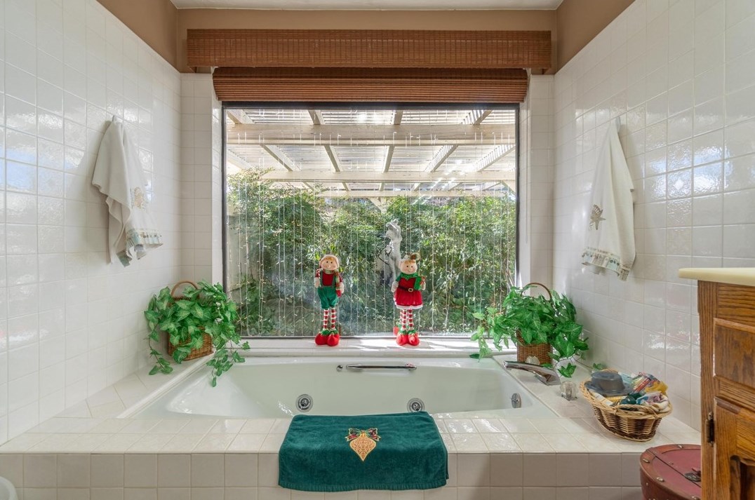 18672 Pacific St, Hesperia CA  92345-5531 exterior