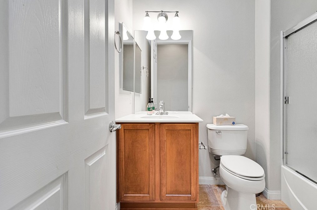 10065 Wilmington Ln, Apple Valley CA  92308-3361 exterior