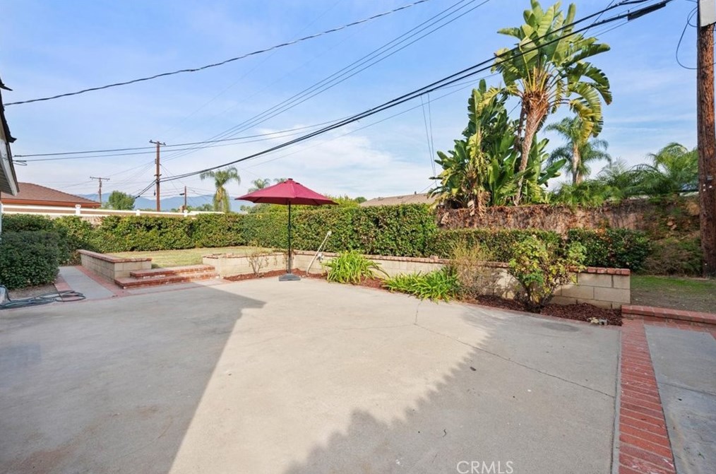 3194 Falcon St, Pomona CA  91767-1006 exterior