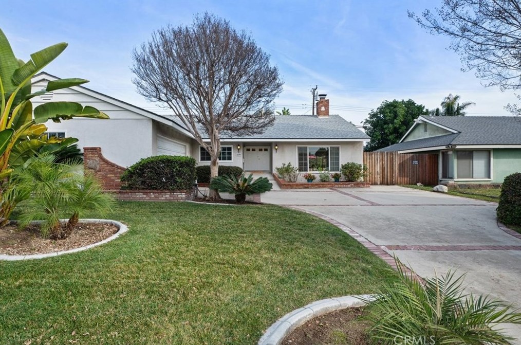 3194 Falcon St, Pomona CA  91767-1006 exterior