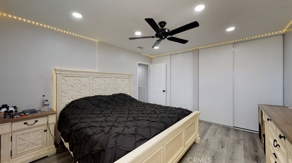 13216 Long Meadow St, Hesperia CA  92344-9266 exterior