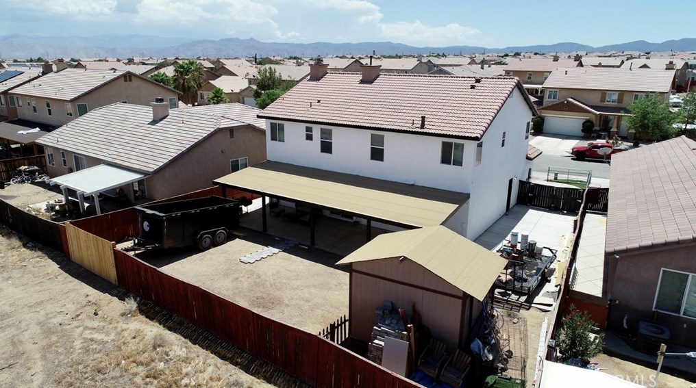 13216 Long Meadow St, Hesperia CA  92344-9266 exterior