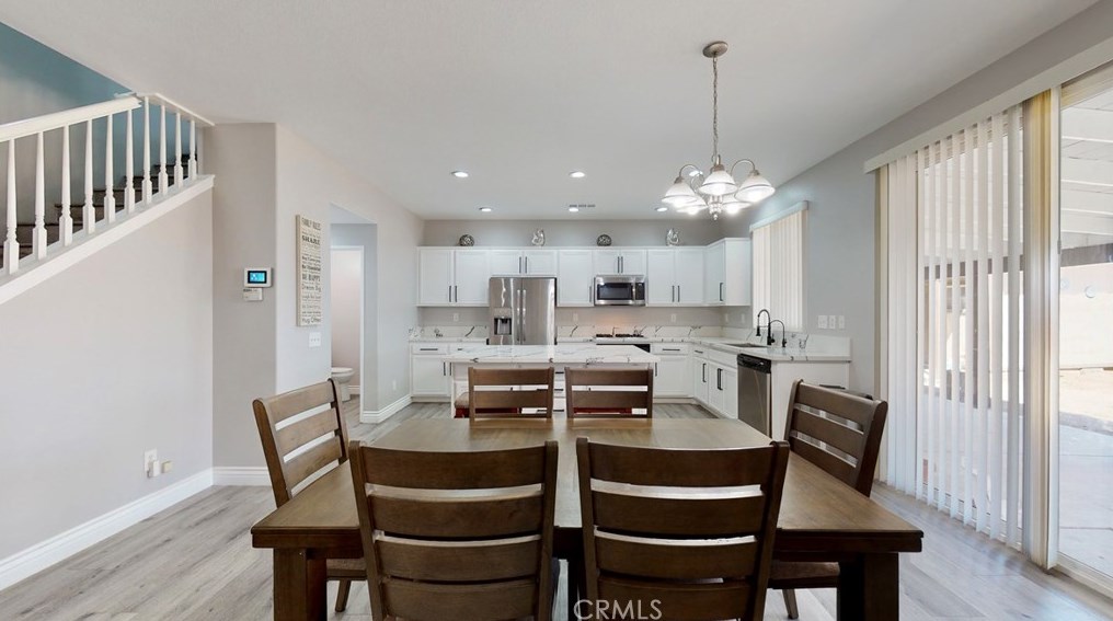 13216 Long Meadow St, Hesperia CA  92344-9266 exterior