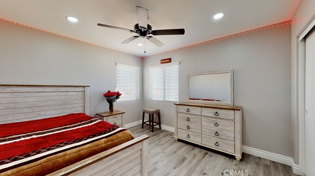 13216 Long Meadow St, Hesperia CA  92344-9266 exterior