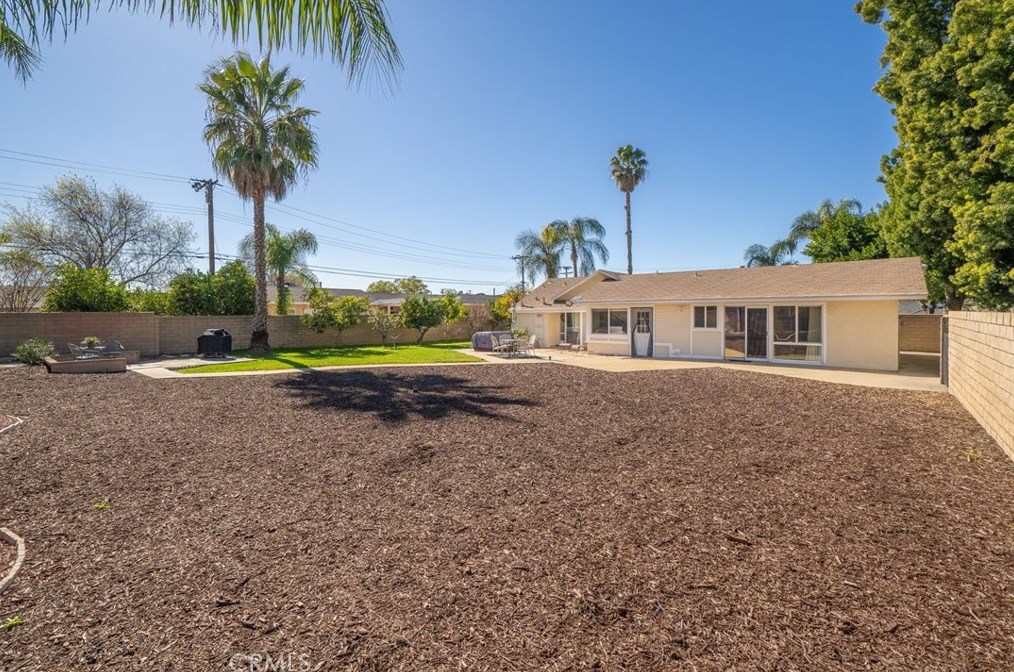 902 Shady Ln, Glendora CA  91740-5395 exterior