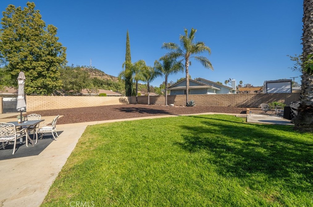 902 Shady Ln, Glendora CA  91740-5395 exterior