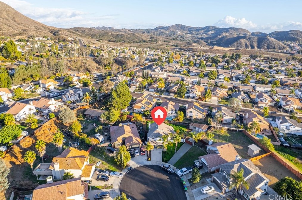 22463 Shore View Ct, Wildomar CA  92595-8324 exterior