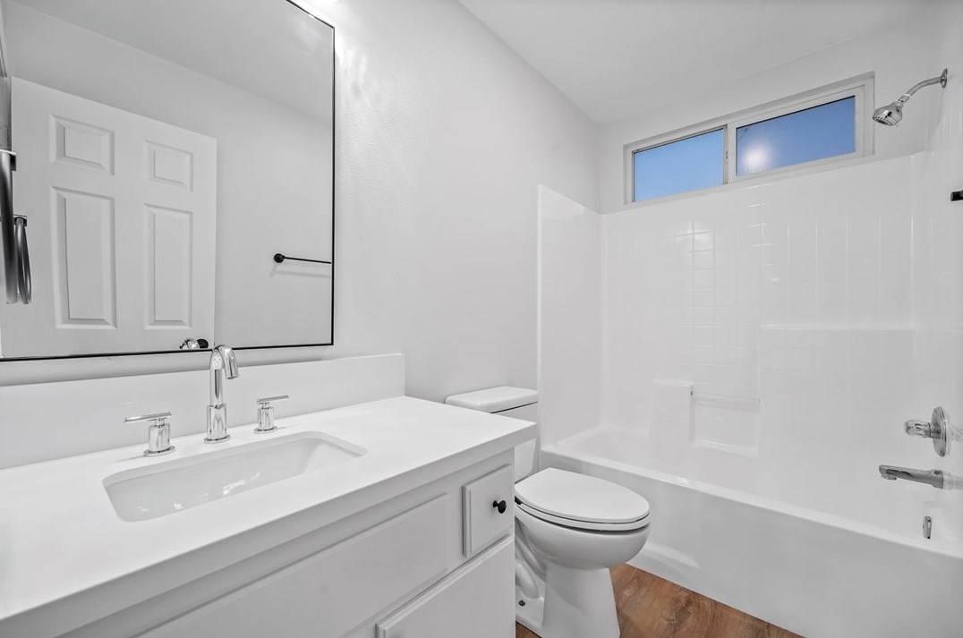 13415 James St, Moreno Valley CA  92555-2801 exterior