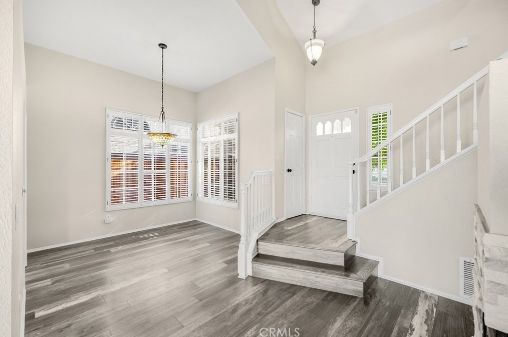 27480 Jon Christian Pl, Temecula CA  92591-6127 exterior