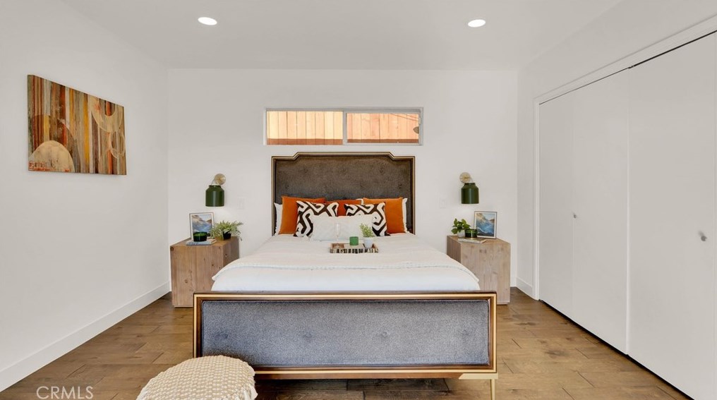 3715 Colonial Ave, Los Angeles CA  90066-3623 exterior