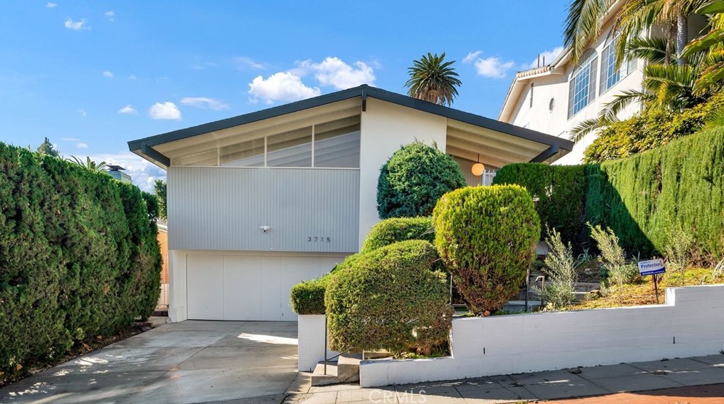 3715 Colonial Ave, Los Angeles CA  90066-3623 exterior