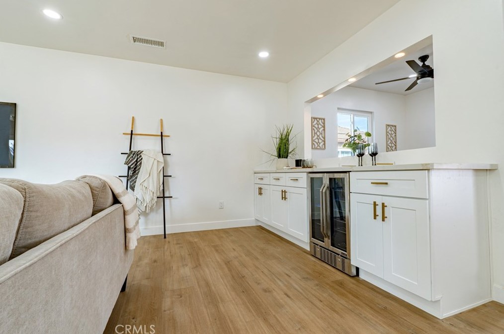 917 Patronella Ave, Torrance CA  90503-5241 exterior