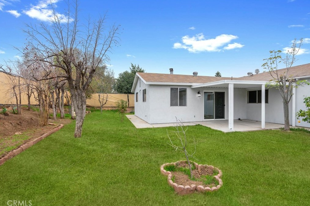 6322 Leyburn Pl, Riverside CA  92509-5763 exterior