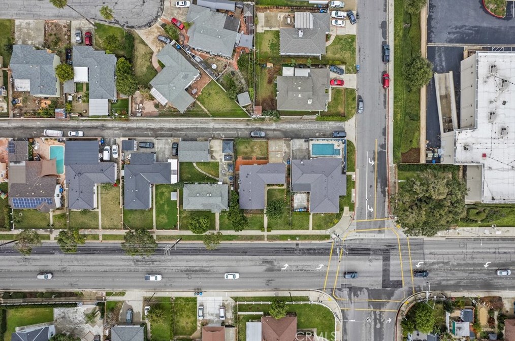 1253 Gladstone St, Glendora CA  91740-5326 exterior
