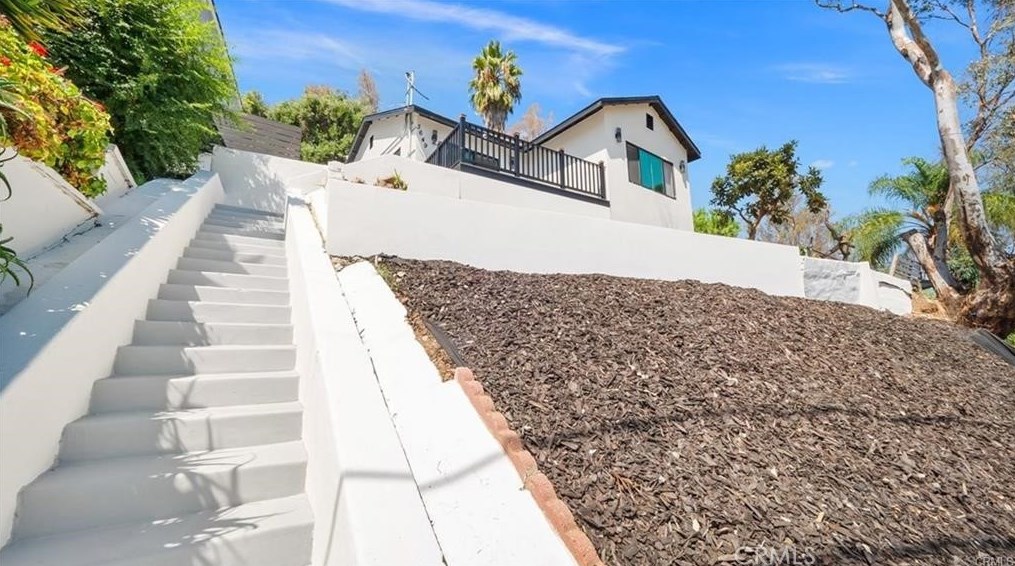 3649 Mckenzie Ave, Los Angeles CA  90032-1423 exterior
