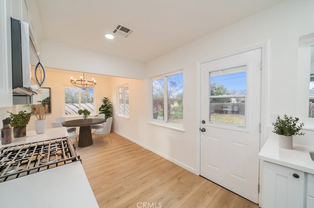 3948 Conejo Dr, San Bernardino CA  92404-1943 exterior