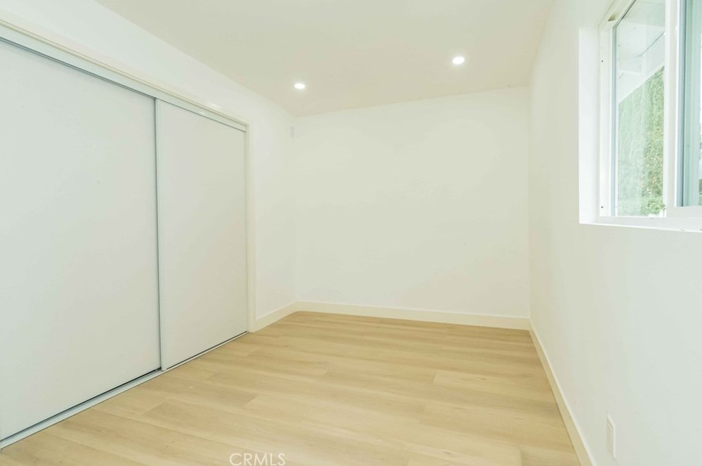 200 Phillips St, Ontario CA  91762-5141 exterior