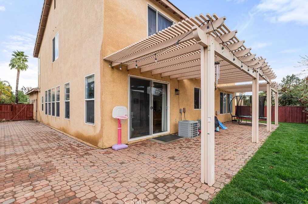 35381 Perla Pl, Wildomar CA  92595-7823 exterior