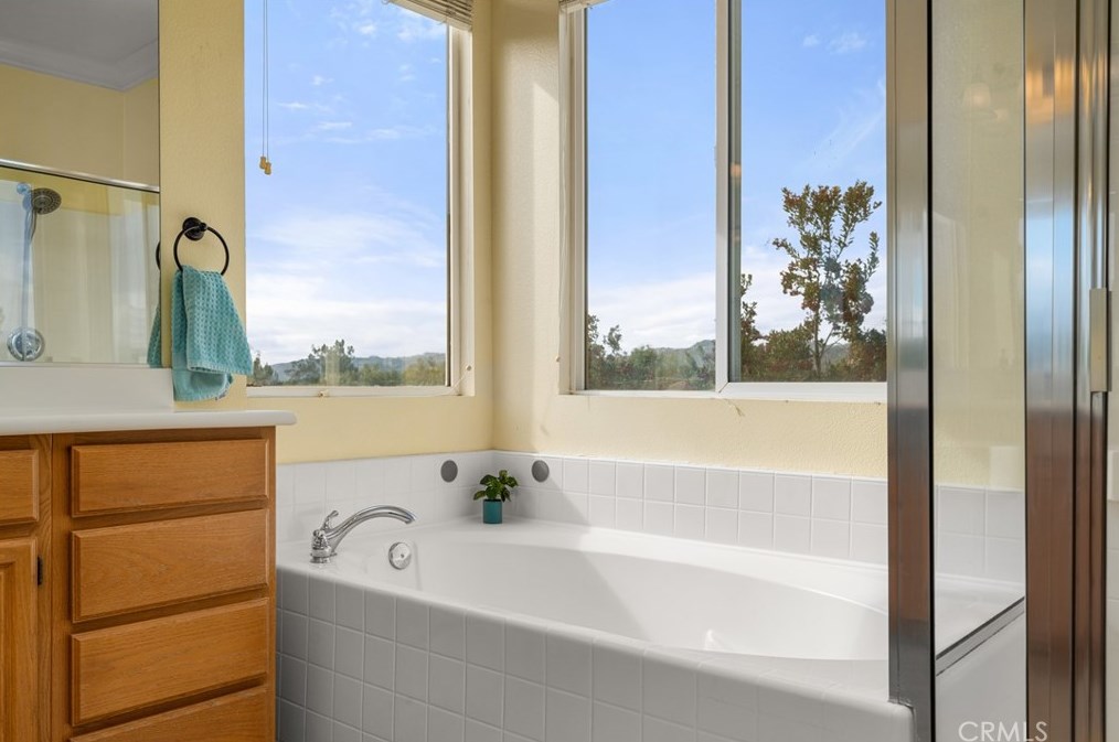 35381 Perla Pl, Wildomar CA  92595-7823 exterior