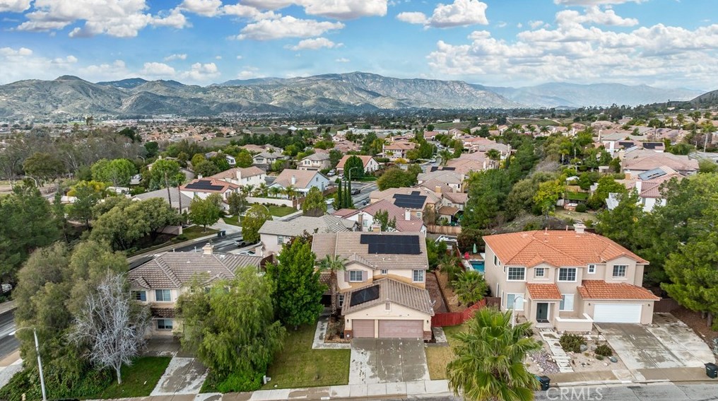 35381 Perla Pl, Wildomar CA  92595-7823 exterior