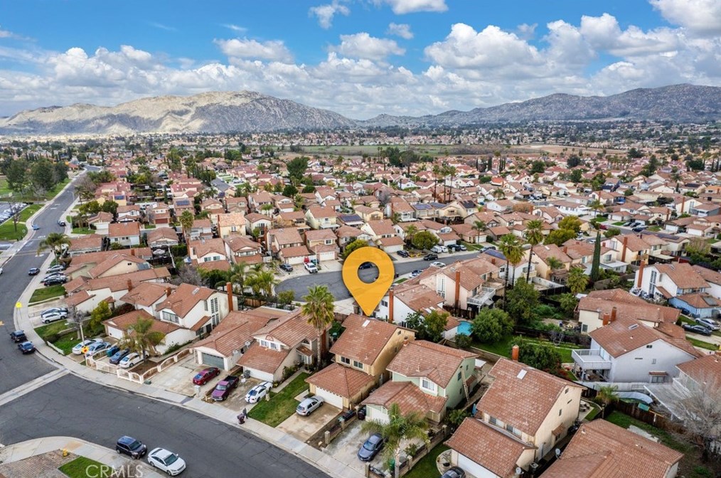 11840 Honey Holw, Moreno Valley CA  92557-6106 exterior