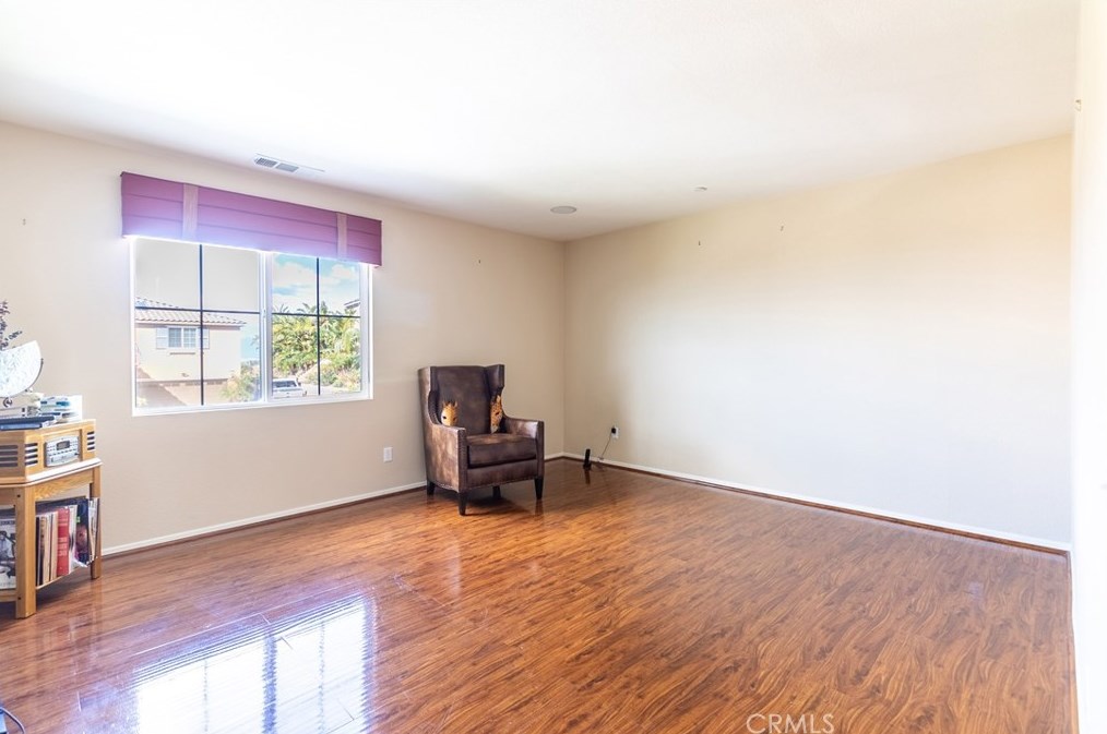 16657 Golden Bluff Loop, Riverside CA  92503-0244 exterior