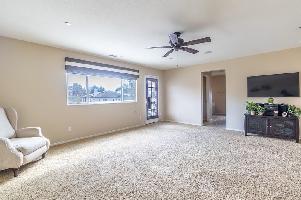 16657 Golden Bluff Loop, Riverside CA  92503-0244 exterior