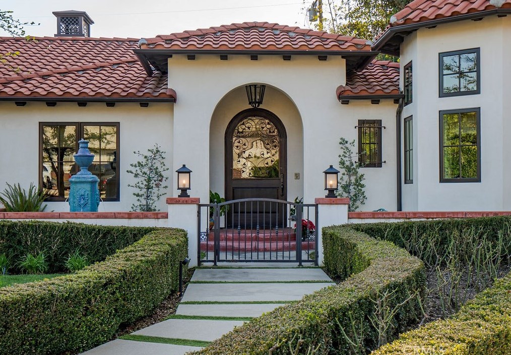 734 Calabria Dr, Glendora CA  91741-2202 exterior