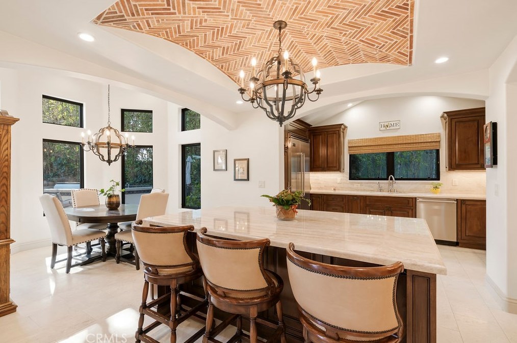 734 Calabria Dr, Glendora CA  91741-2202 exterior