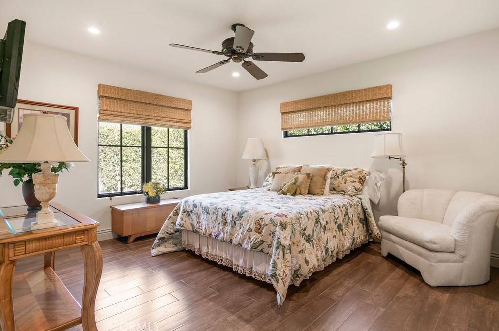 734 Calabria Dr, Glendora CA  91741-2202 exterior