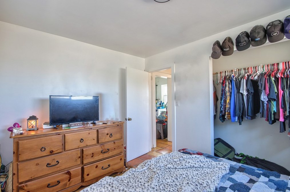 9140 Yucca St, Apple Valley CA  92308-8669 exterior