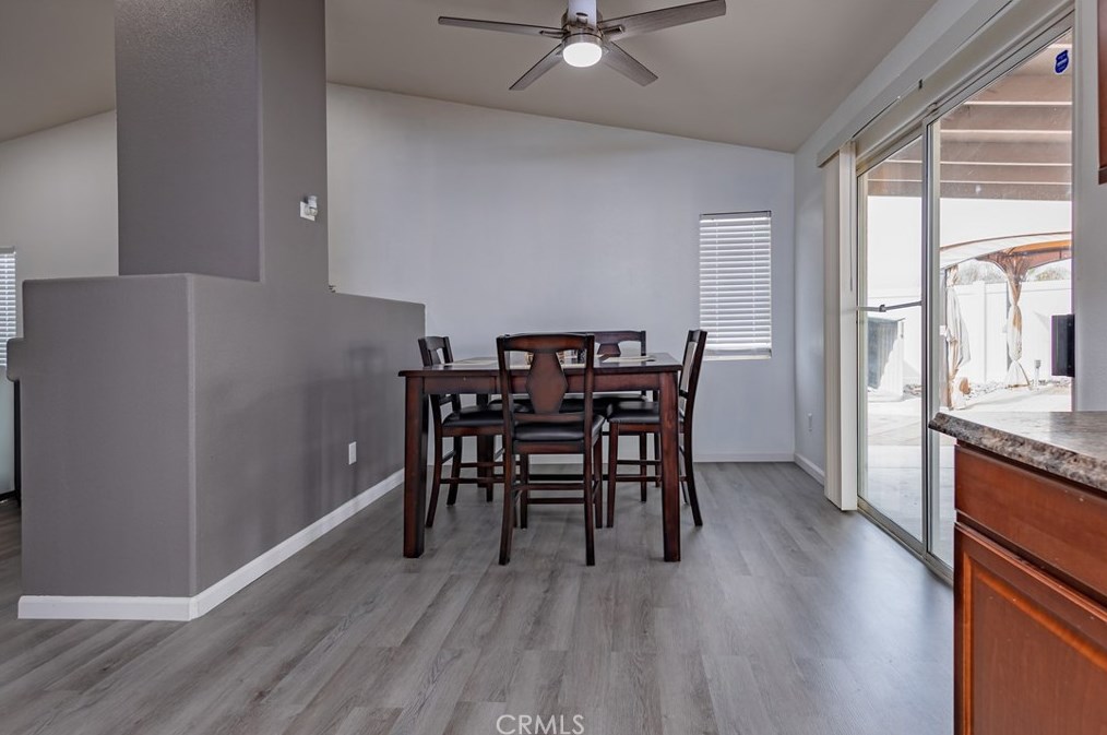 42944 Berkley Ave, Hemet CA  92544-4040 exterior