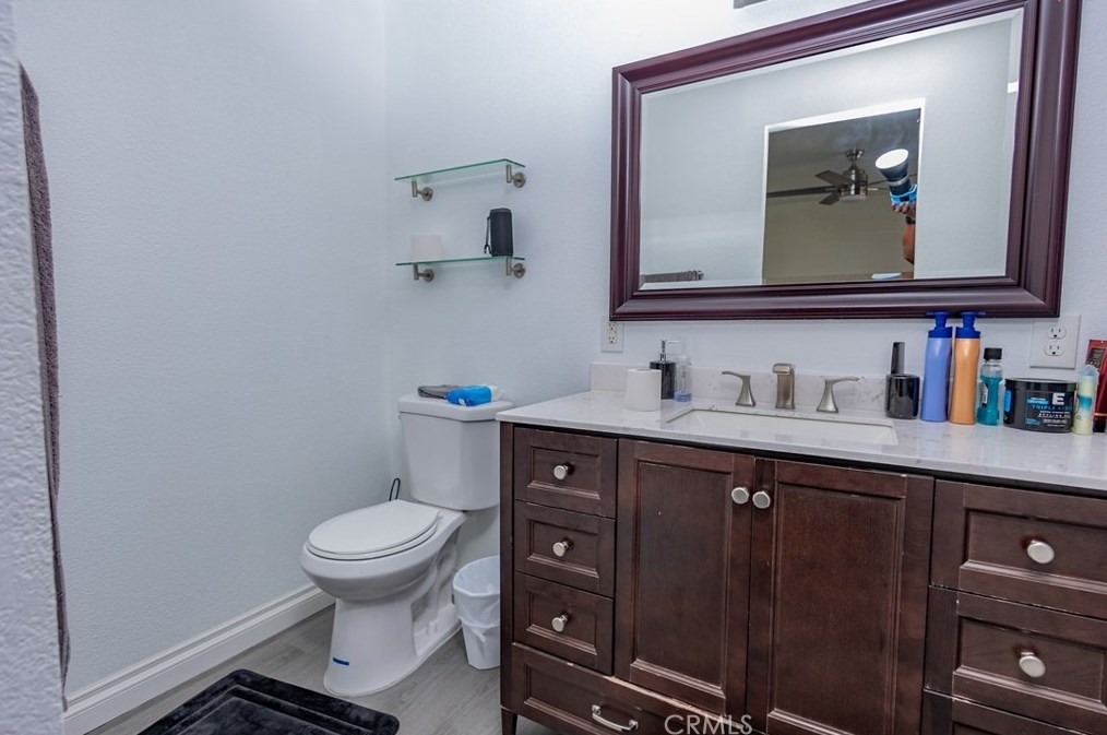 42944 Berkley Ave, Hemet CA  92544-4040 exterior