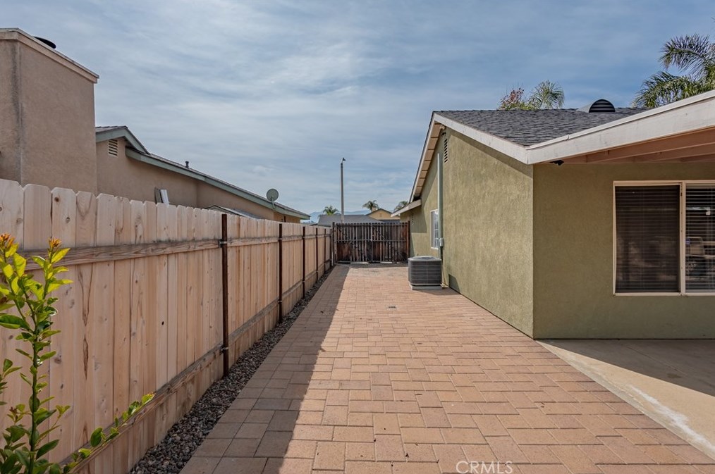 42944 Berkley Ave, Hemet CA  92544-4040 exterior