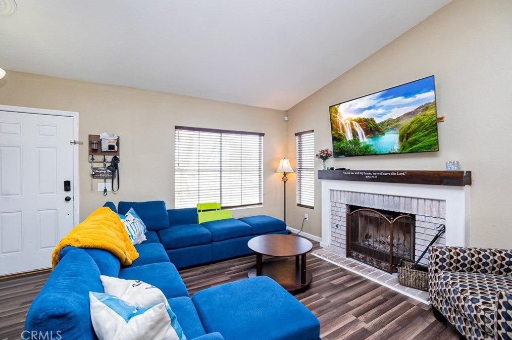 12489 Petaluma Rd, Victorville CA  92392-7607 exterior