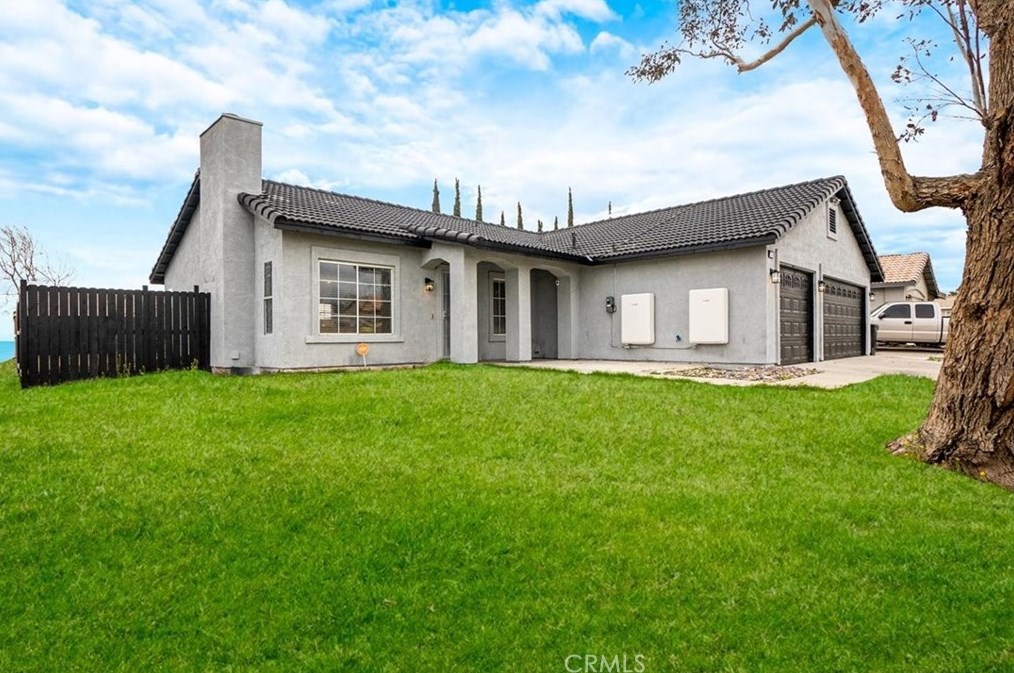 12489 Petaluma Rd, Victorville CA  92392-7607 exterior