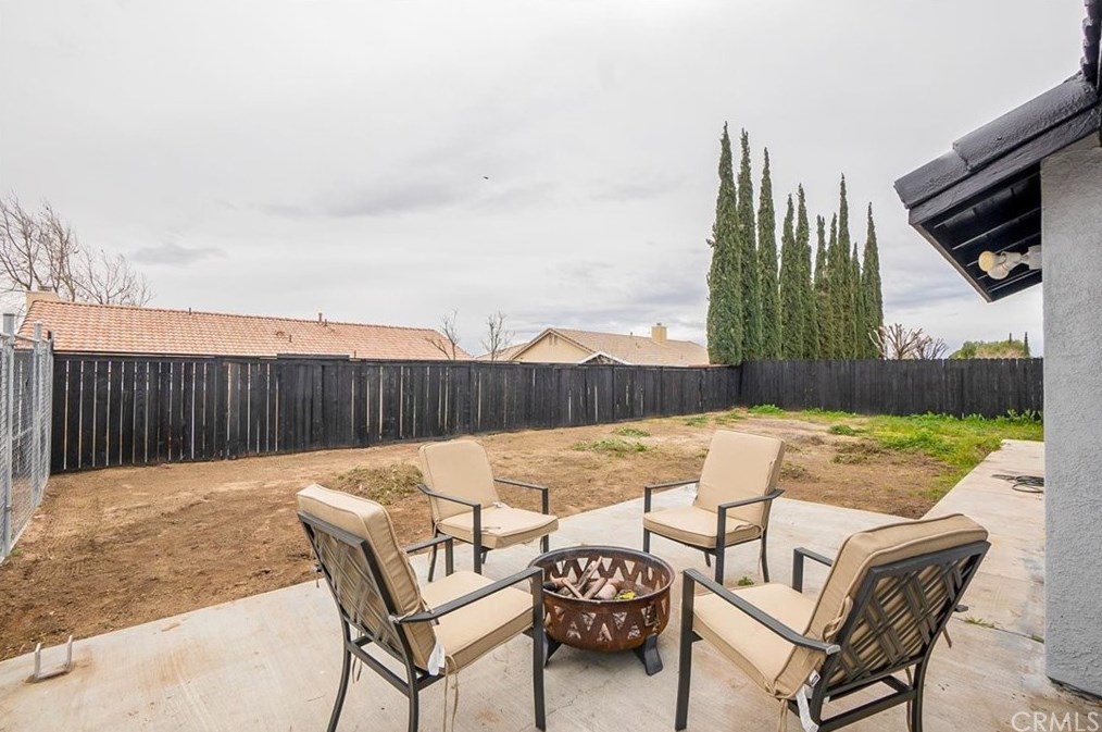 12489 Petaluma Rd, Victorville CA  92392-7607 exterior