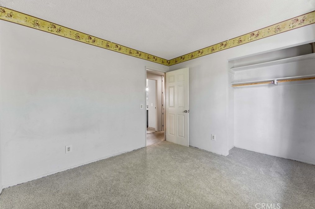 5821 Bronco Ln, Riverside CA  92509-6540 exterior