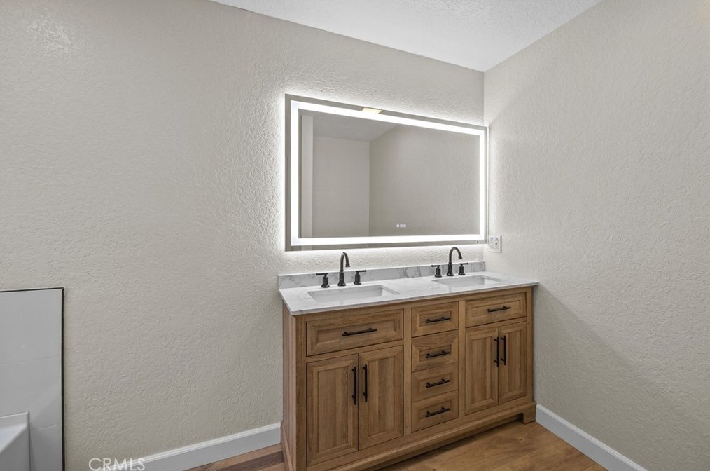 230 Goodrich Dr, Riverside CA  92507-4850 exterior